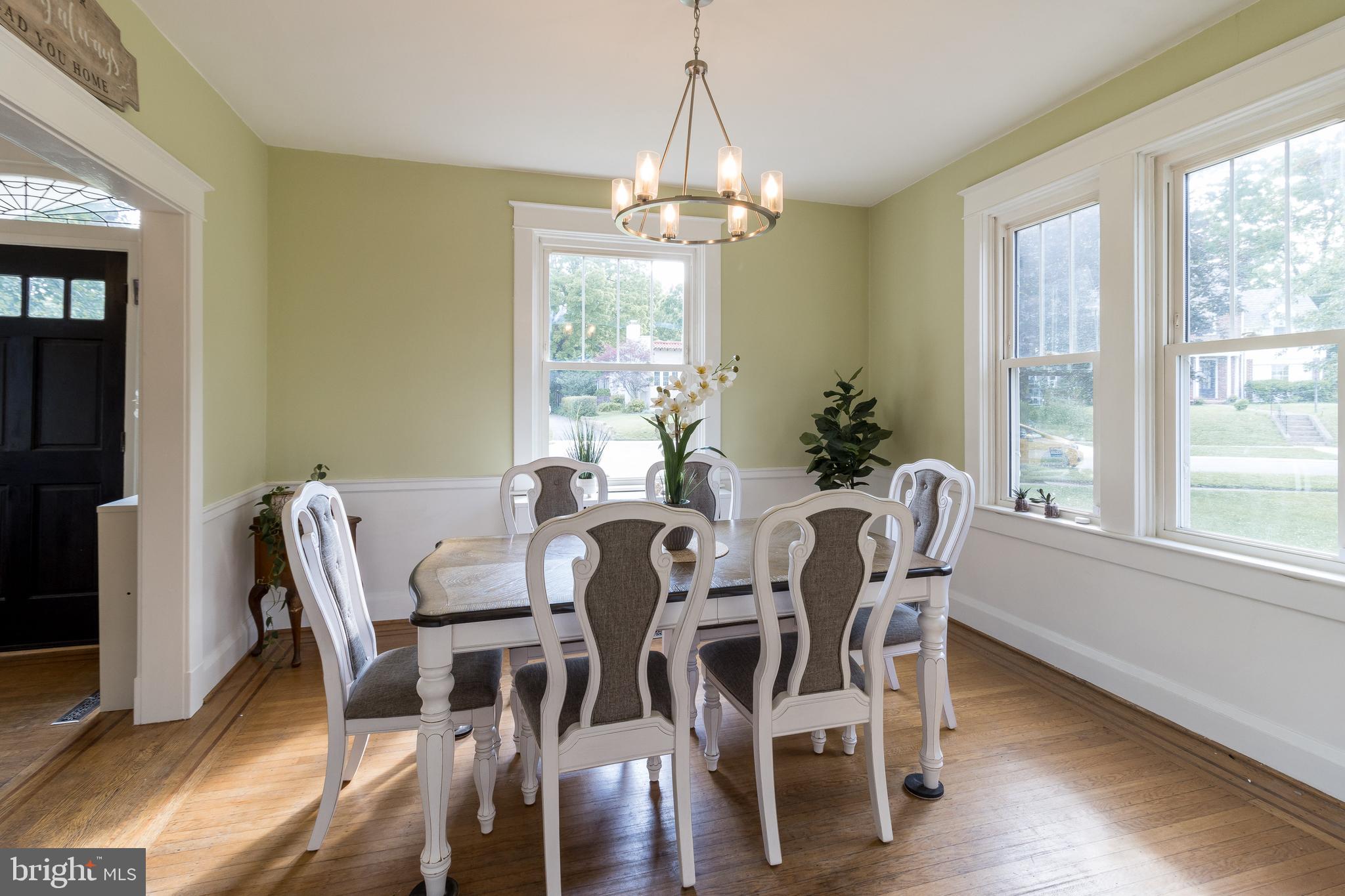 31 Overbrook Road Catonsville, MD 21228 - Photo 5 of 56 Gallery Image 5