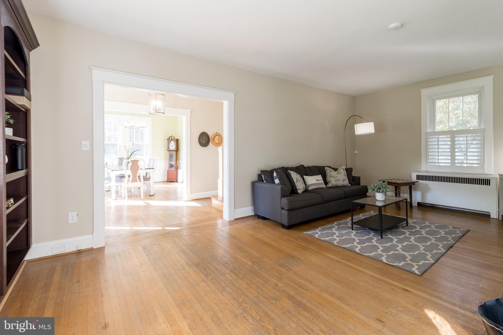 31 Overbrook Road Catonsville, MD 21228 - Photo 9 of 56 Gallery Image 9