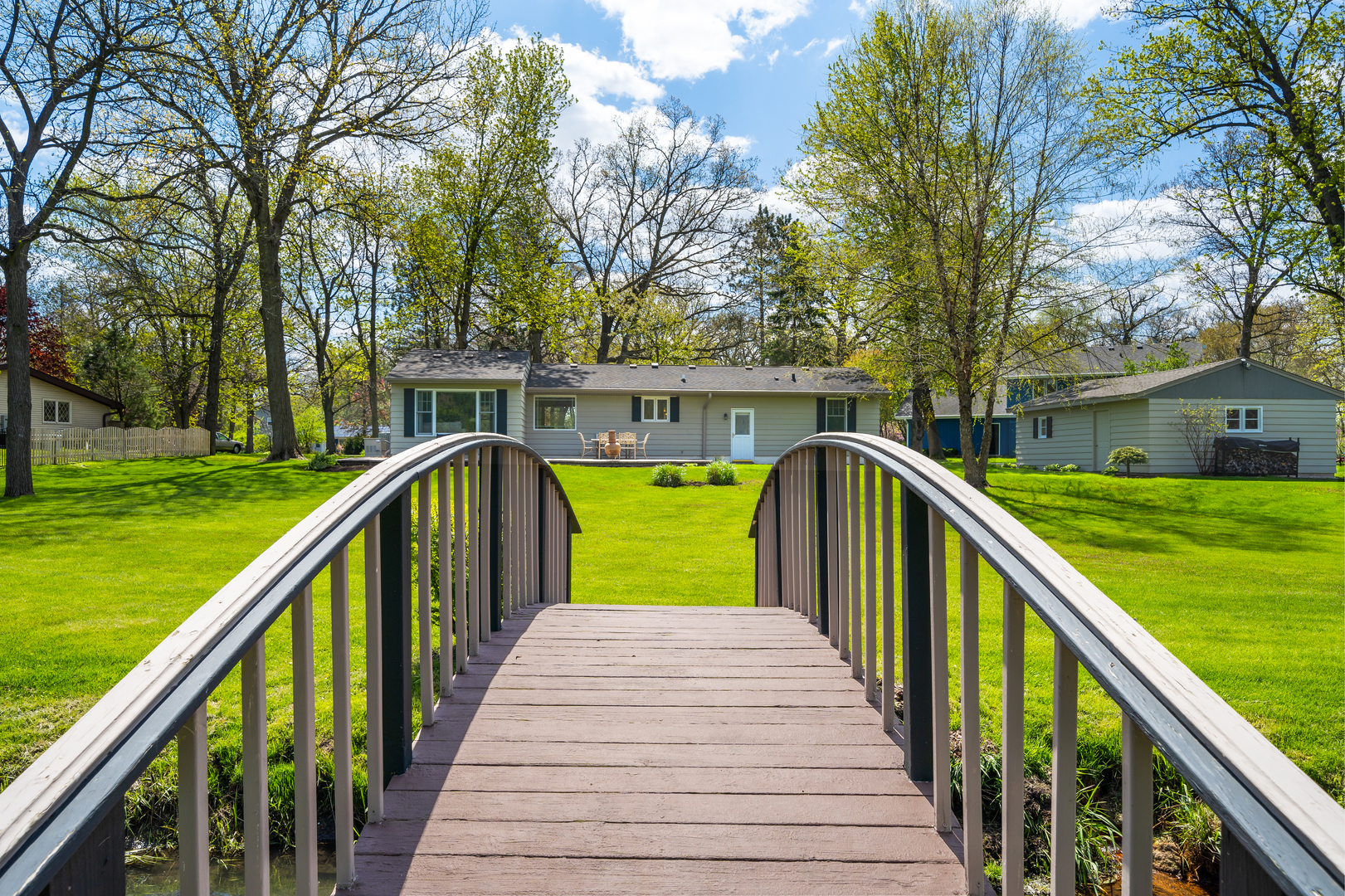43W640 Thornapple Tree Road Sugar Grove, IL 60554 - Photo 3 of 32 a view of a swimming pool with a deck