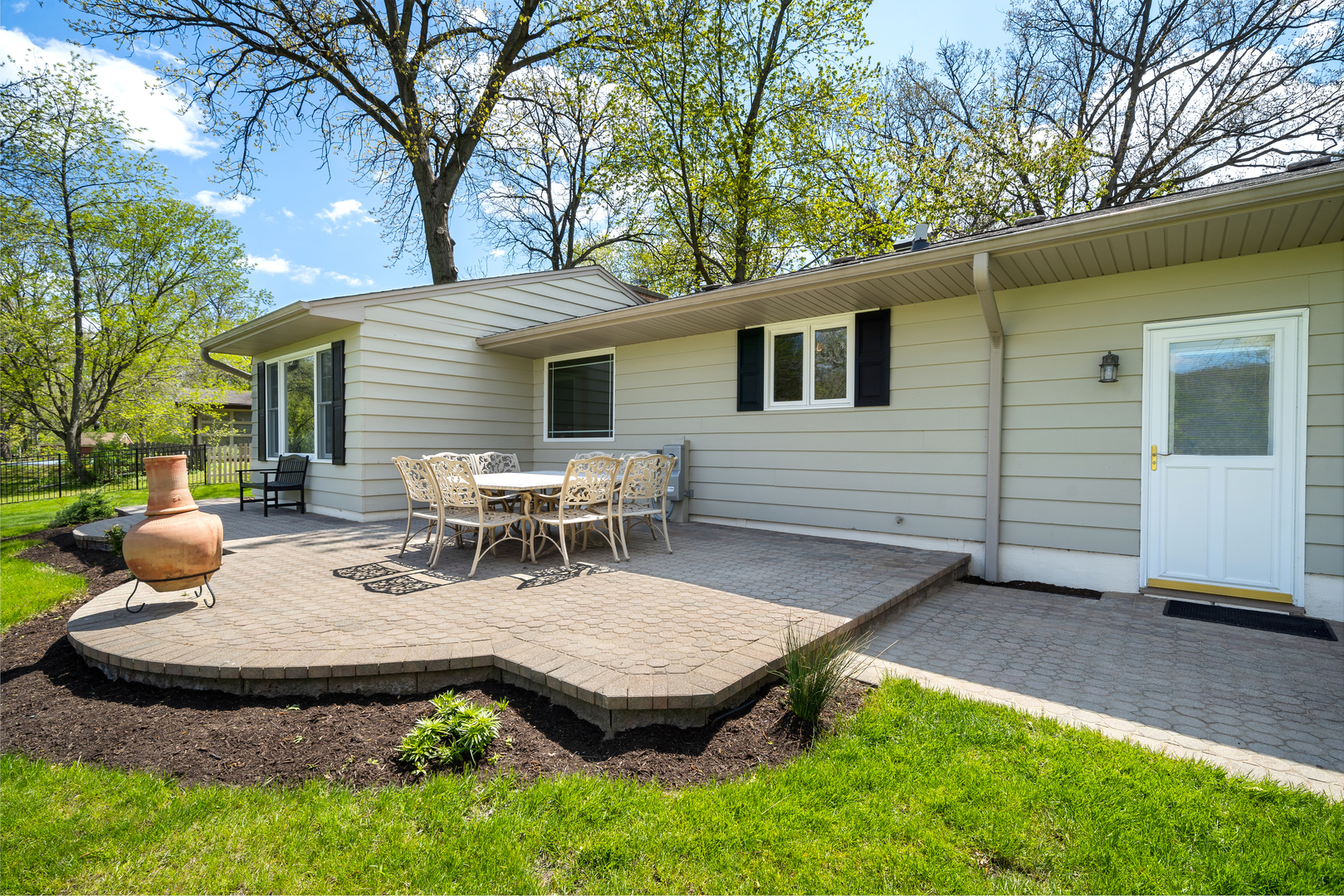 43W640 Thornapple Tree Road Sugar Grove, IL 60554 - Photo 4 of 32 a view of a house with backyard and sitting area