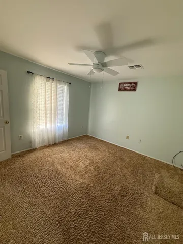 $2,400 | 31 Beverly Street, Unit 2ND F, Carteret, NJ 07008