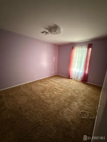 $2,400 | 31 Beverly Street, Unit 2ND F, Carteret, NJ 07008