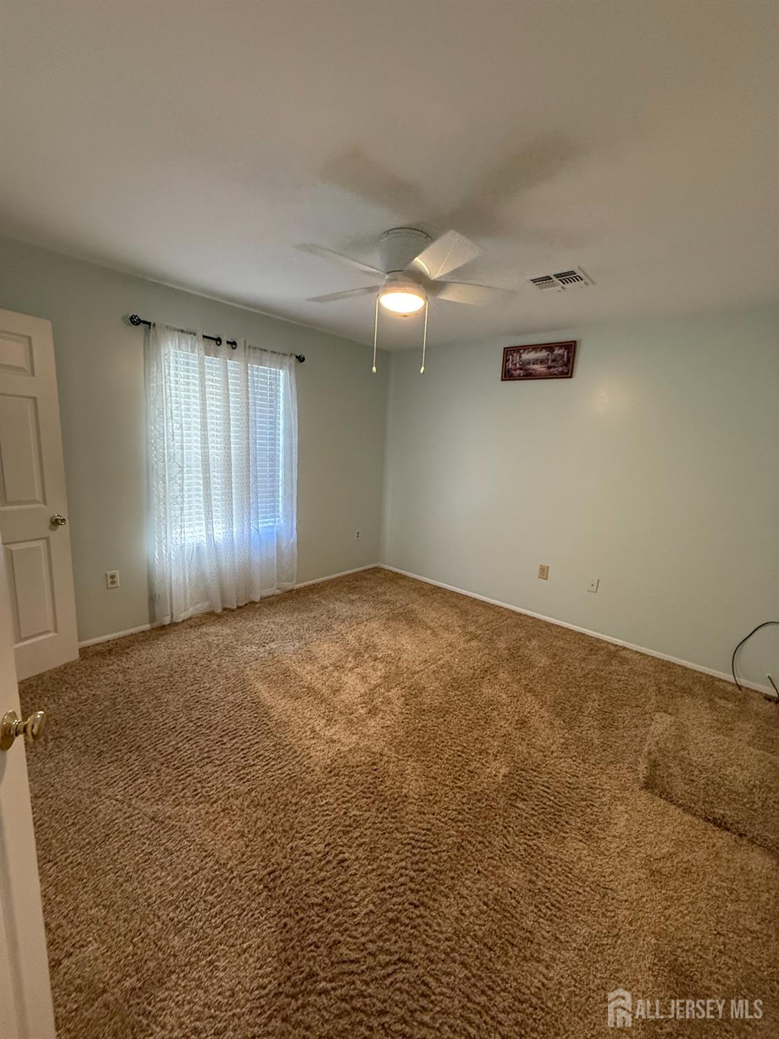 31 Beverly Street, Unit 2ND F Carteret, NJ 07008 - Photo 18 of 20 a view of an empty room