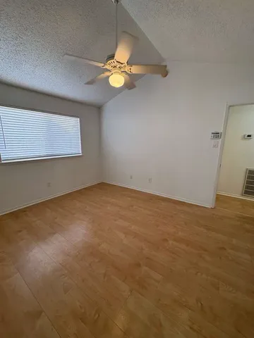 $2,100 | 4007 Issacks Way, Sugar Land, TX 77479