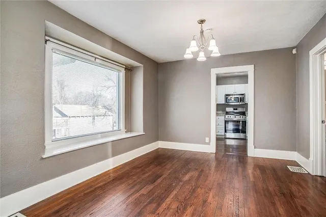 $170,000 | 1416 West College Street, Independence, MO 64050