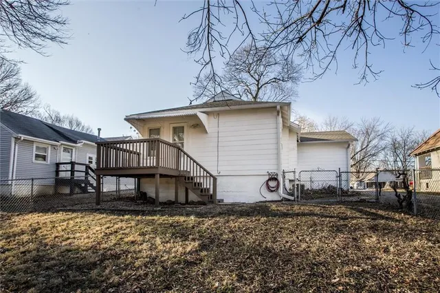 $170,000 | 1416 West College Street, Independence, MO 64050