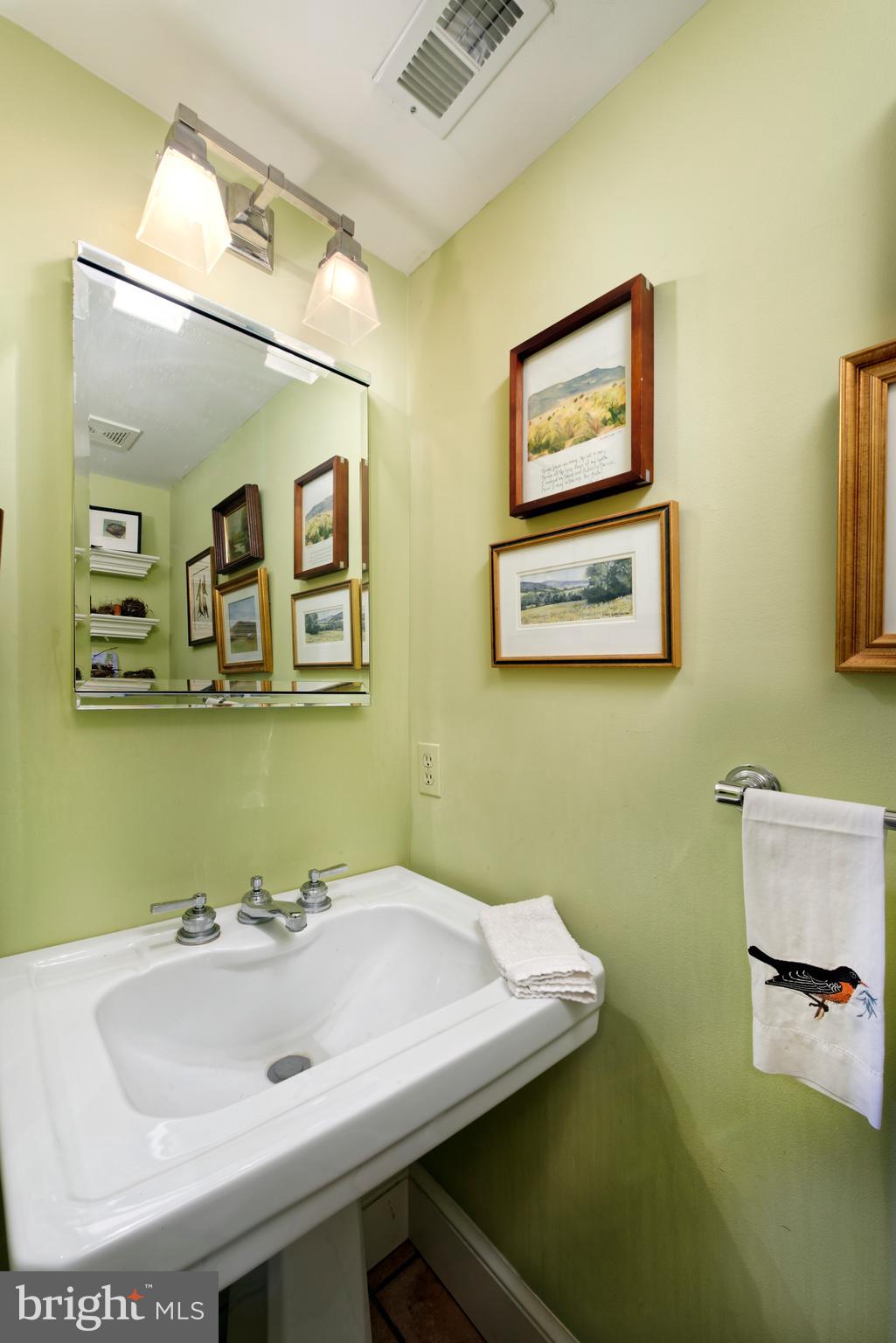 23358 Dover Road Middleburg, VA 20117 - Photo 18 of 41 1/2 bath in mudroom area by kitchen