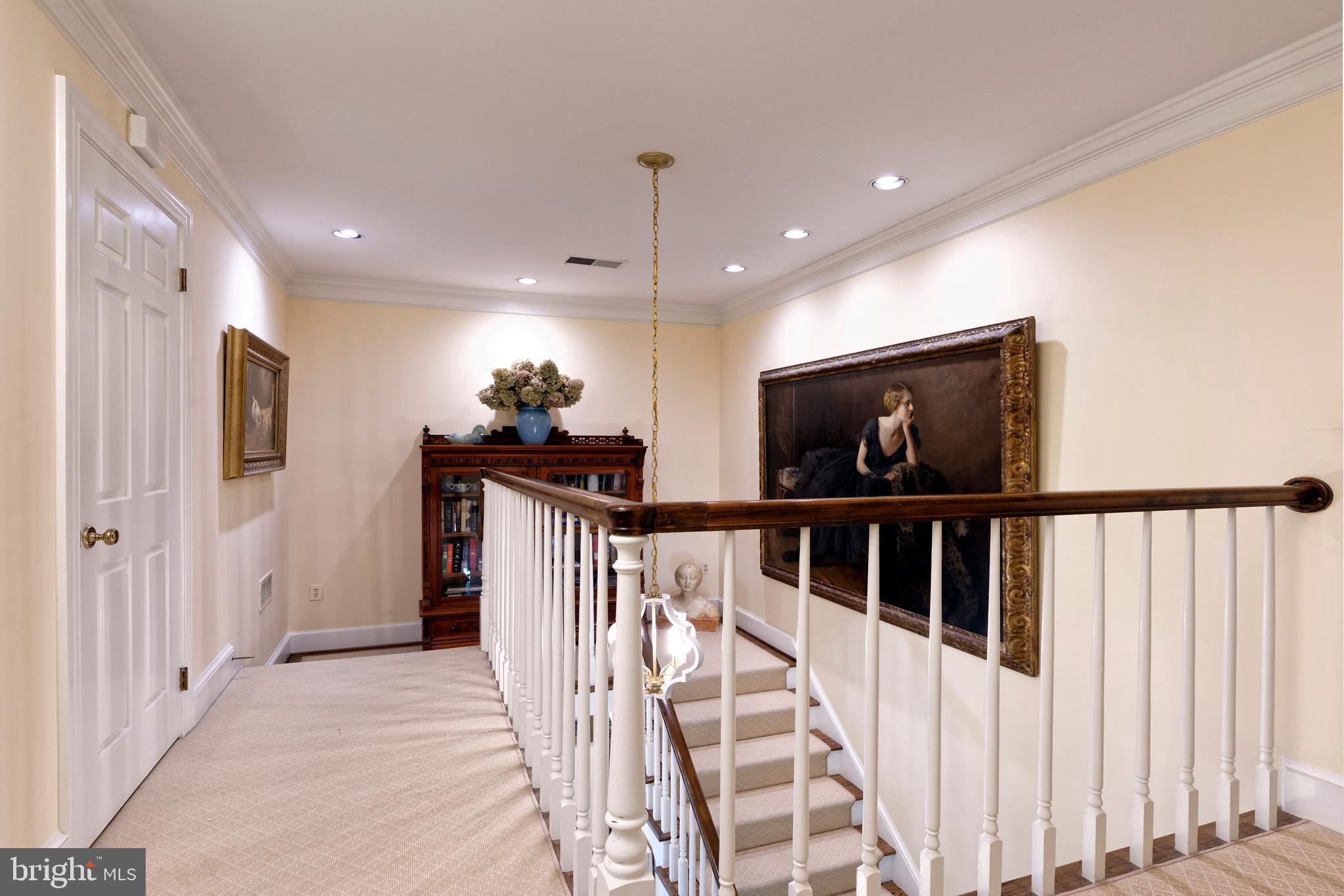 23358 Dover Road Middleburg, VA 20117 - Photo 19 of 41 View of upstairs landing