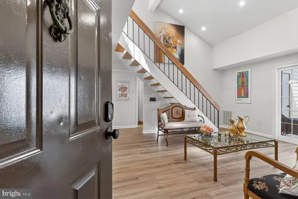 $459,900 | 6912 Mary Caroline Circle, Unit J, Alexandria, VA 22310