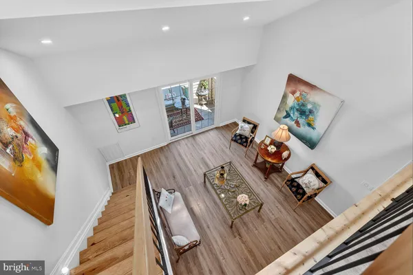 $459,900 | 6912 Mary Caroline Circle, Unit J, Alexandria, VA 22310