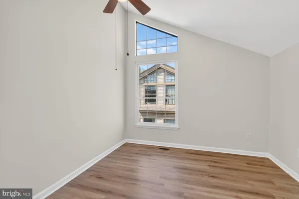 $459,900 | 6912 Mary Caroline Circle, Unit J, Alexandria, VA 22310