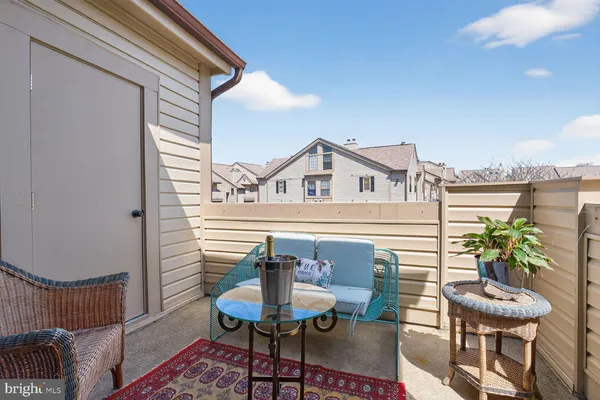 $459,900 | 6912 Mary Caroline Circle, Unit J, Alexandria, VA 22310