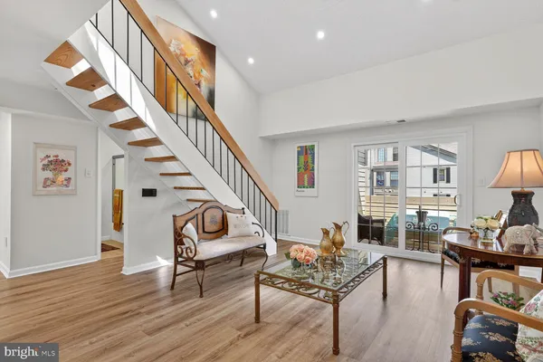 $459,900 | 6912 Mary Caroline Circle, Unit J, Alexandria, VA 22310