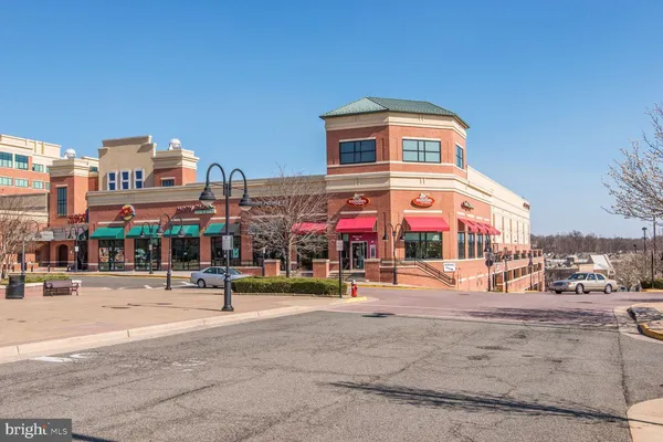 $459,900 | 6912 Mary Caroline Circle, Unit J, Alexandria, VA 22310