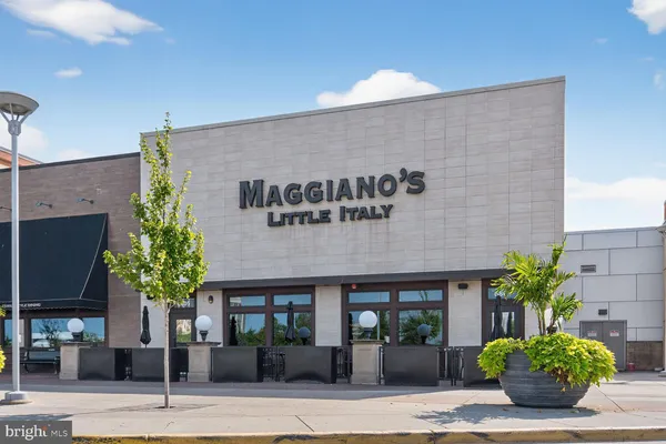 $459,900 | 6912 Mary Caroline Circle, Unit J, Alexandria, VA 22310