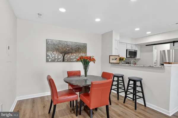 $459,900 | 6912 Mary Caroline Circle, Unit J, Alexandria, VA 22310