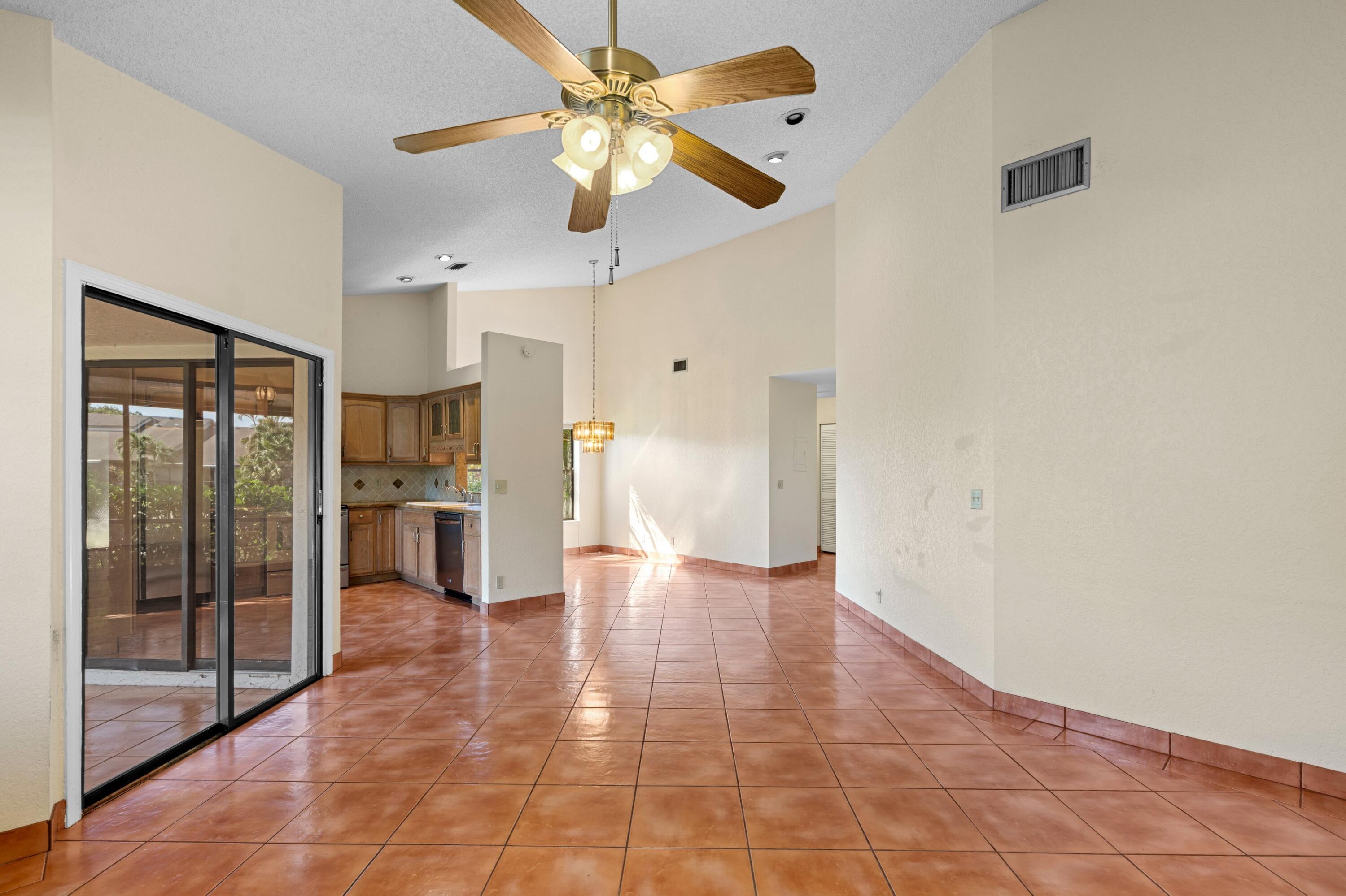 9264 Ketay Circle Boca Raton, FL 33428 - Photo 7 of 47 Living Area