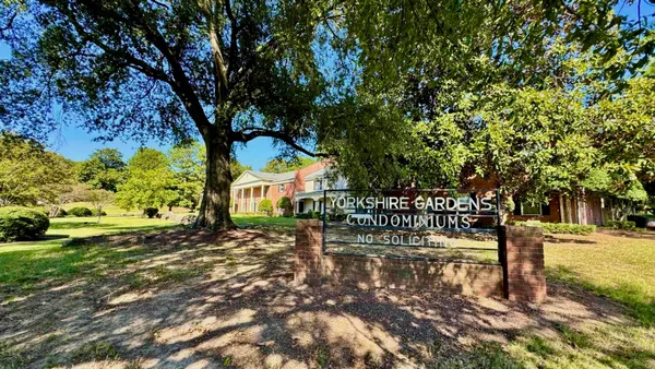 $134,000 | 5718 Quince Road, Unit 10, Memphis, TN 38119