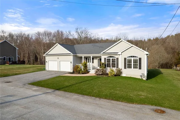 $750,000 | 20 Peggy Drive, Cumberland, RI 02864