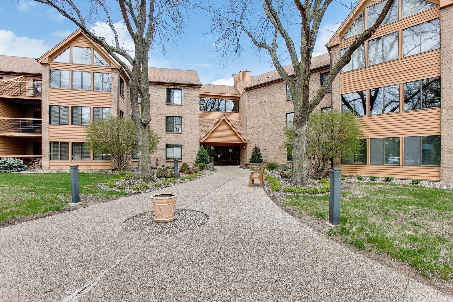 6100 Auto Club Road, Unit 208 Bloomington, MN 55438 - Photo 1 of 1