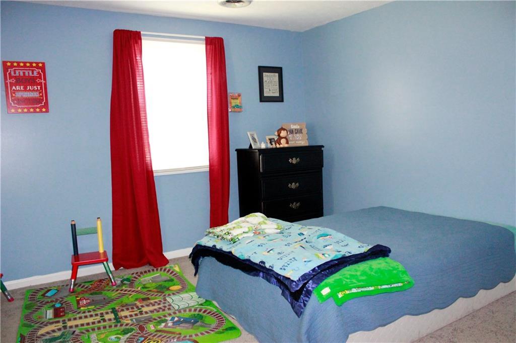 828 Torrence Drive Springfield, OH 45503 - Photo 33 of 47