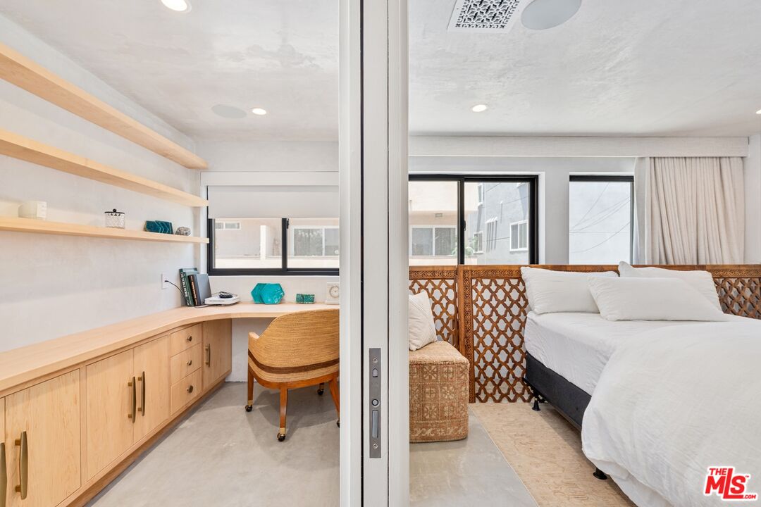 15 Reef Street Marina del Rey, CA 90292 - Photo 37 of 52