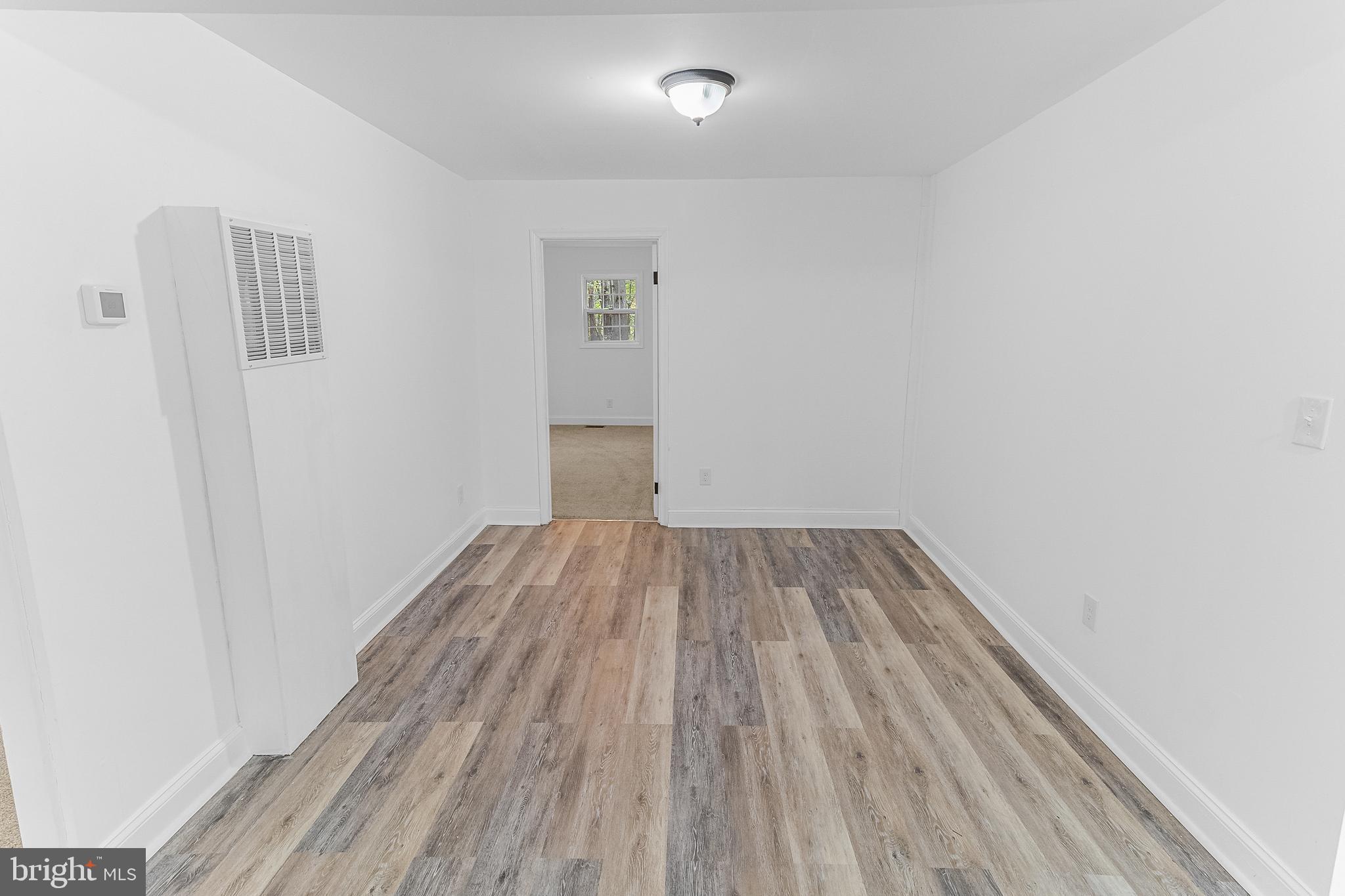 33 Maple Lane Berkeley Springs, WV 25411 - Photo 8 of 34