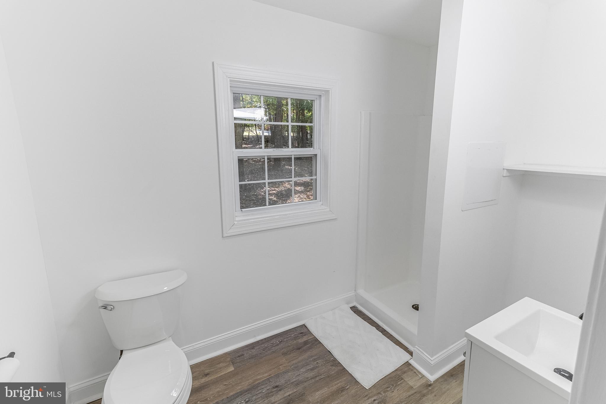 33 Maple Lane Berkeley Springs, WV 25411 - Photo 10 of 34