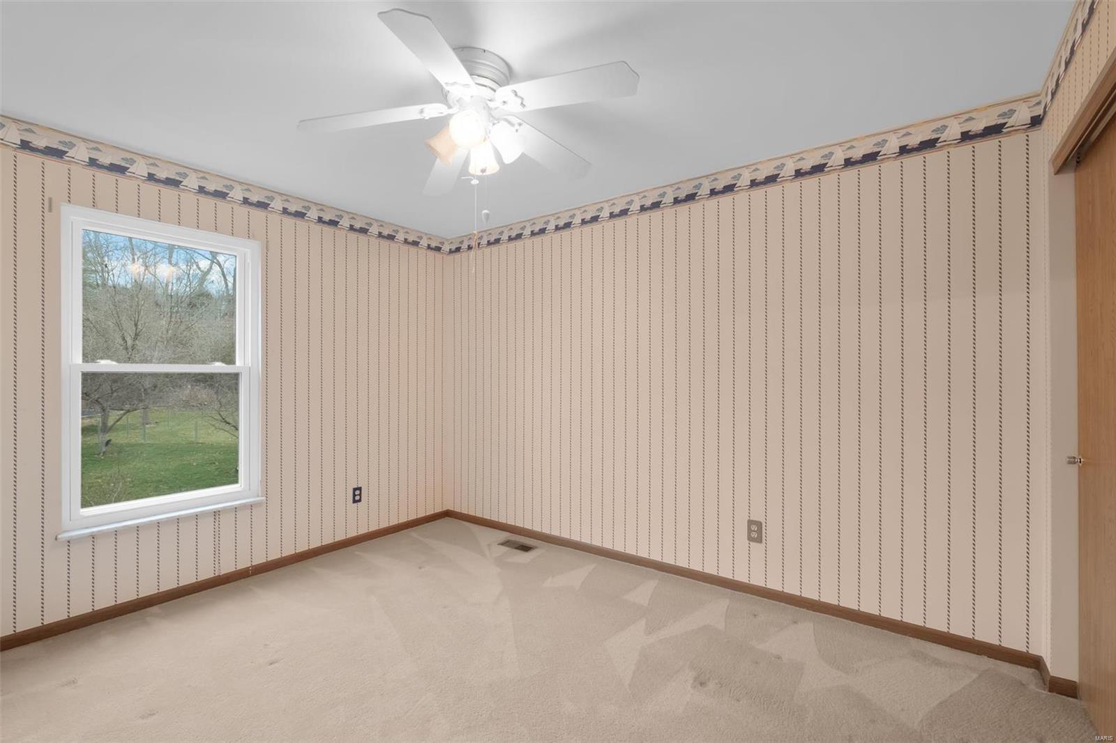 1545 Glenn Brooke Woods Circle Ballwin, MO 63021 - Photo 14 of 21