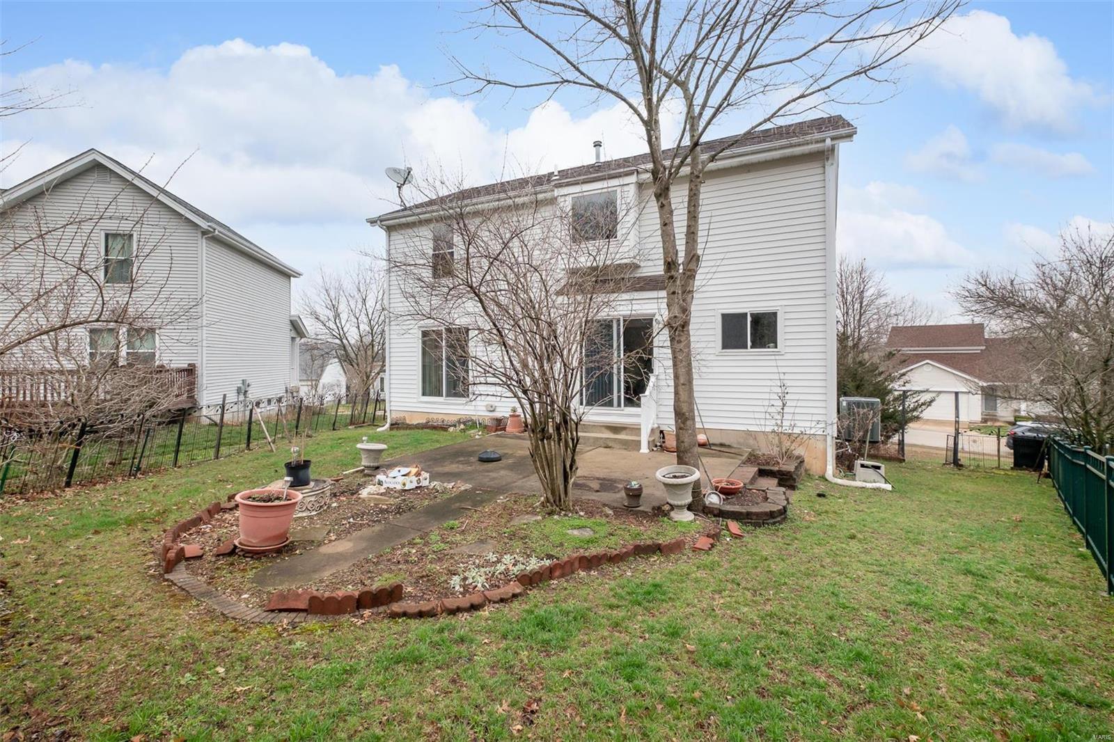 1545 Glenn Brooke Woods Circle Ballwin, MO 63021 - Photo 20 of 21