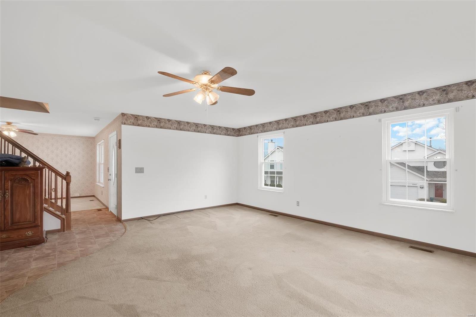 1545 Glenn Brooke Woods Circle Ballwin, MO 63021 - Photo 3 of 21