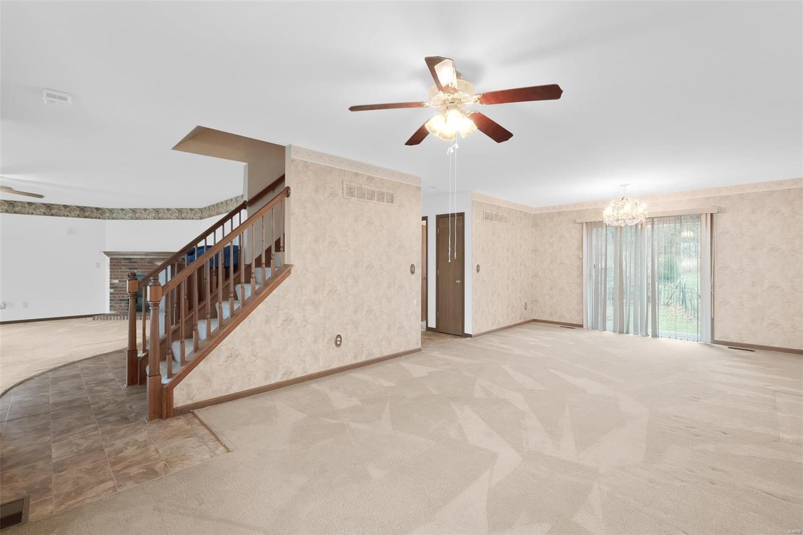 1545 Glenn Brooke Woods Circle Ballwin, MO 63021 - Photo 9 of 21