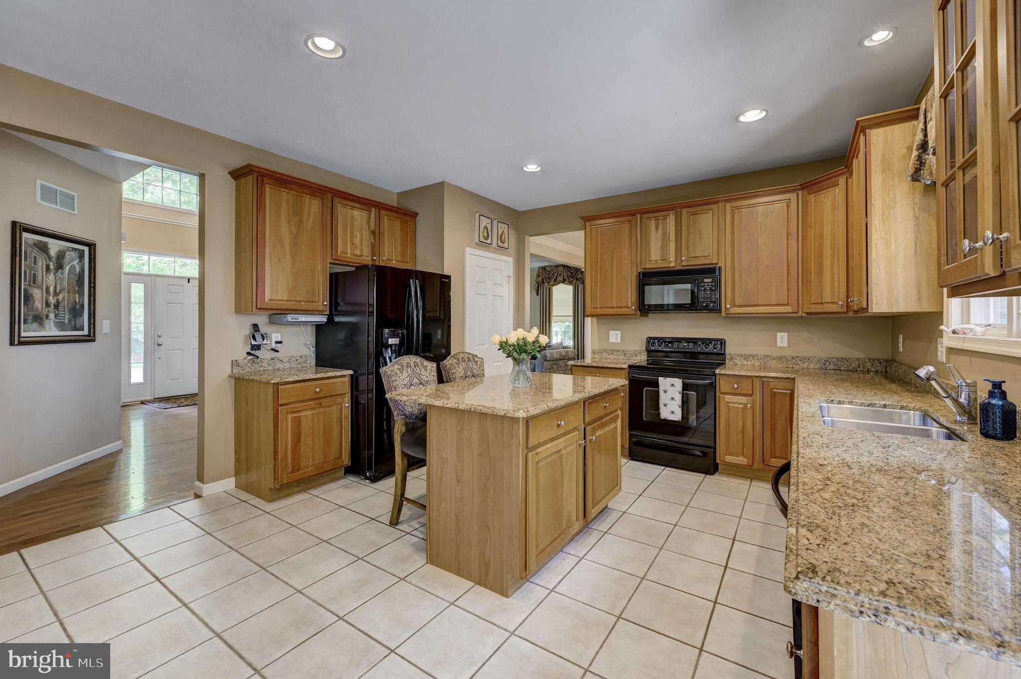 26 Eton Drive Sewell, NJ 08080 - Photo 11 of 33 Kitchen