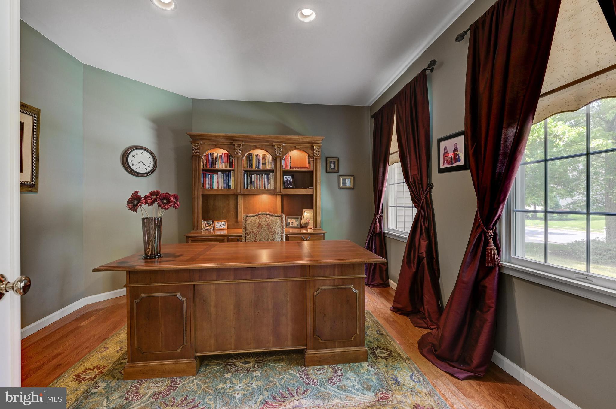 26 Eton Drive Sewell, NJ 08080 - Photo 17 of 33 Office