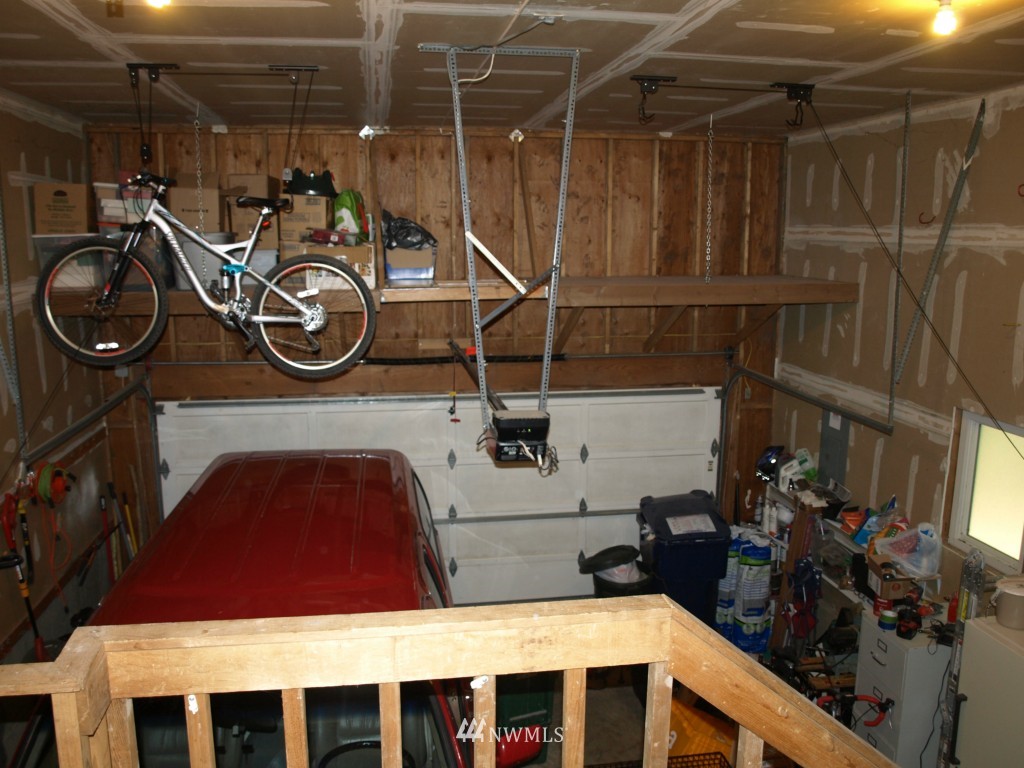 14047 Southeast 159th Place Renton, WA 98058 - Photo 20 of 22 Gallery Image 20