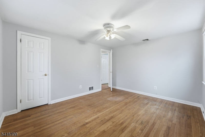 30 Arden Road Livingston, NJ 07039 - Photo 17 of 43