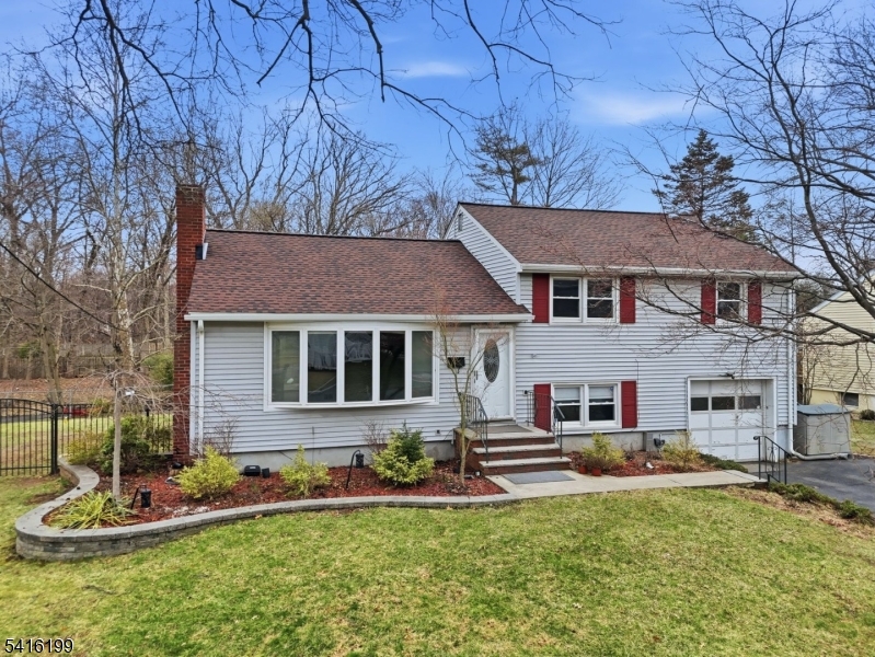 30 Arden Road Livingston, NJ 07039 - Photo 36 of 43