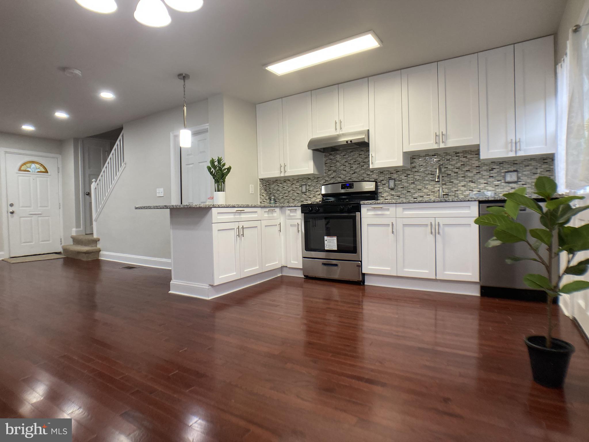 116 Upmanor Road Baltimore, MD 21229 - Photo 11 of 37 Gallery Image 11