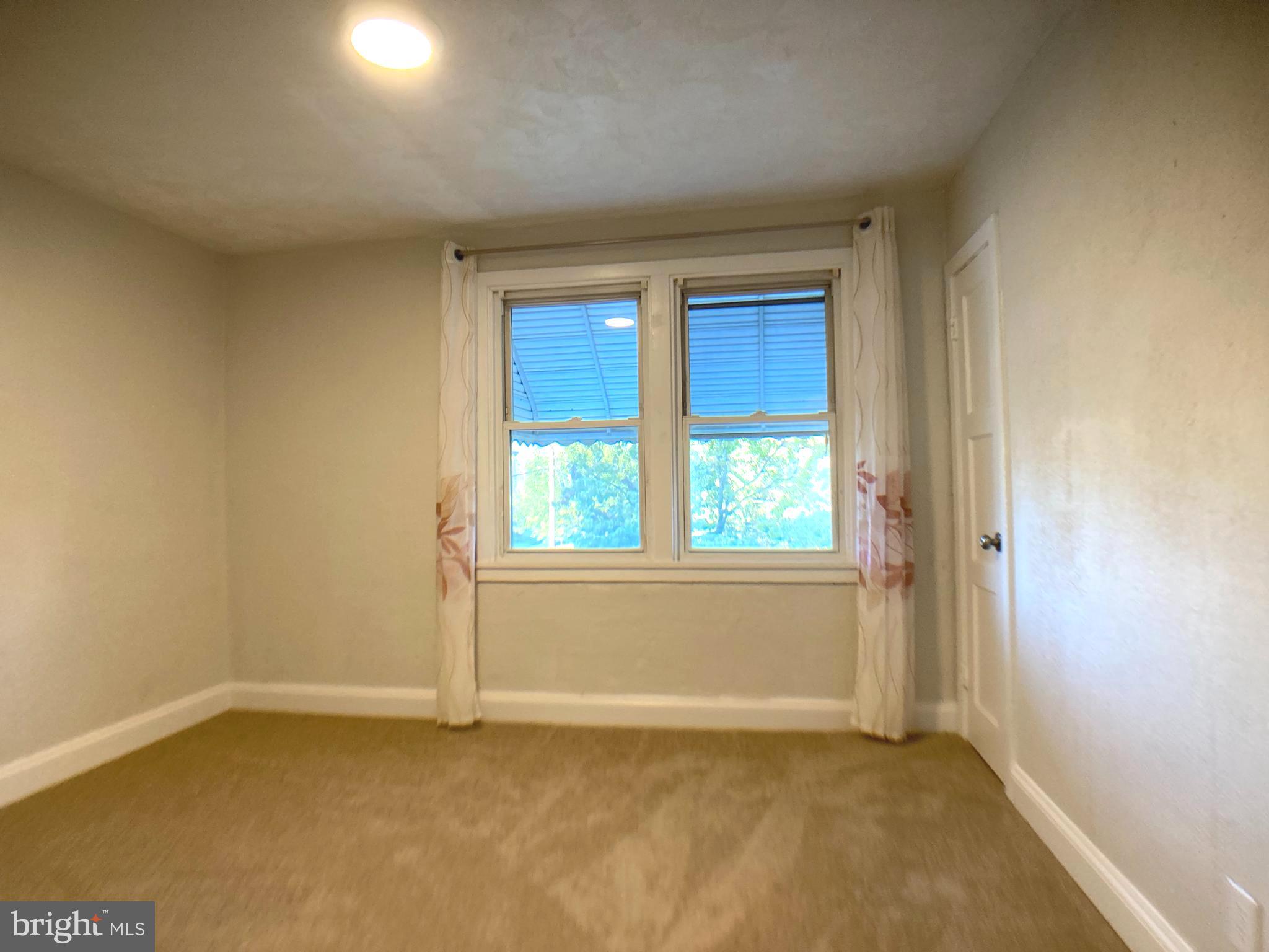 116 Upmanor Road Baltimore, MD 21229 - Photo 21 of 37 Gallery Image 21