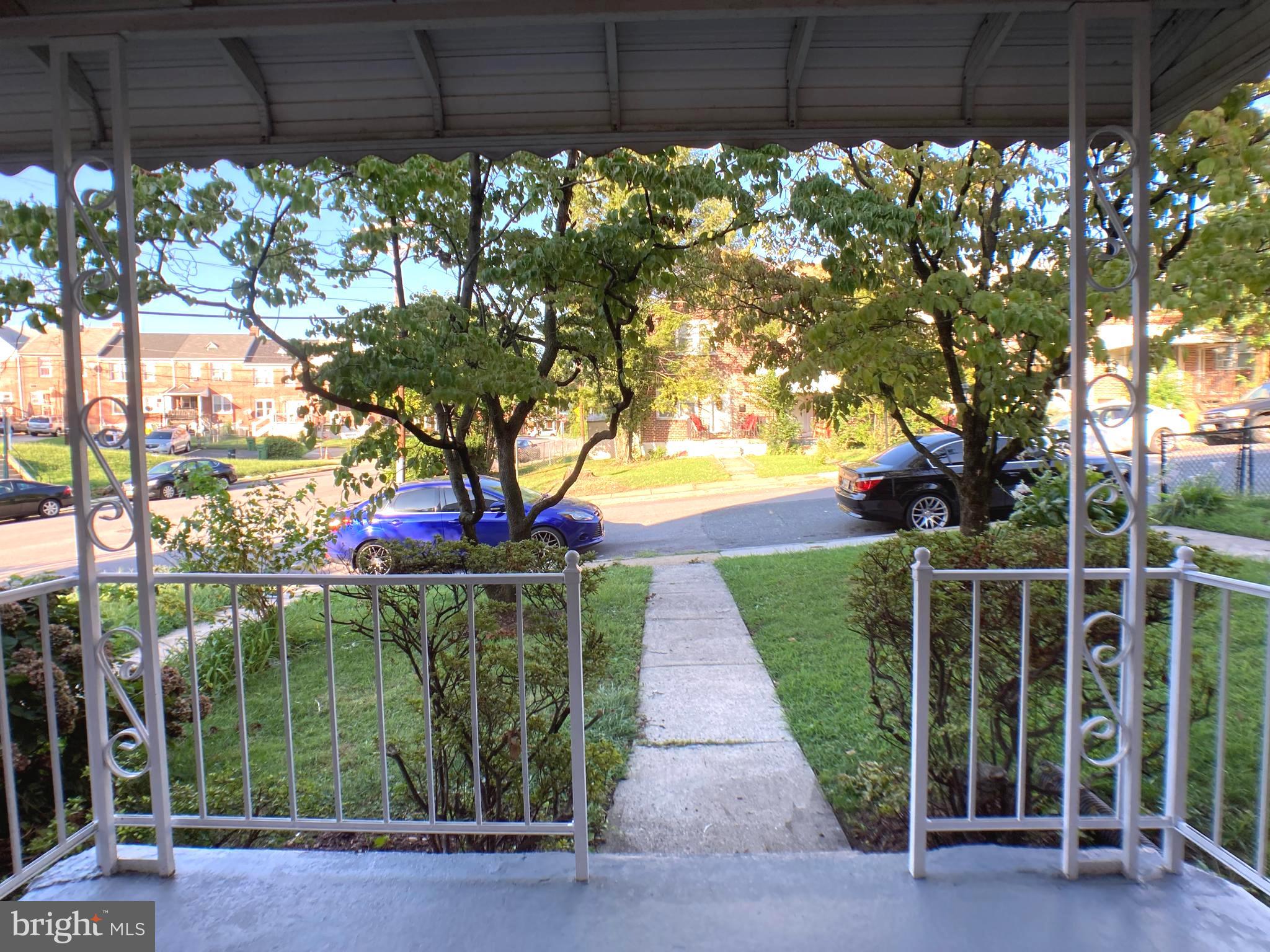 116 Upmanor Road Baltimore, MD 21229 - Photo 3 of 37 Gallery Image 3