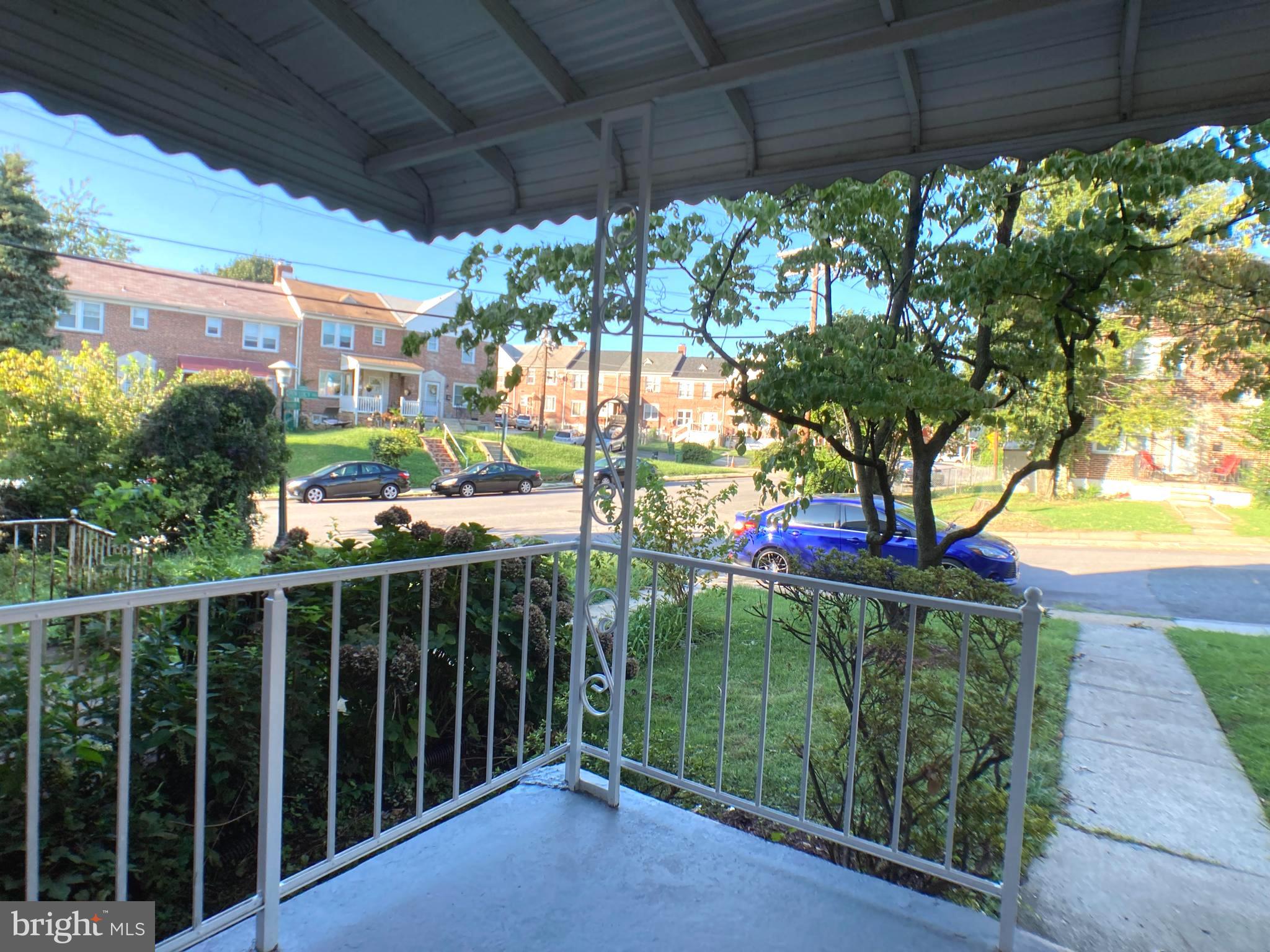 116 Upmanor Road Baltimore, MD 21229 - Photo 4 of 37 Gallery Image 4