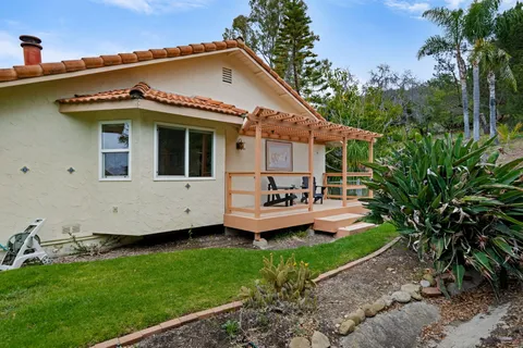 $2,549,000 | 246 Vereda Pradera, Goleta, CA 93117