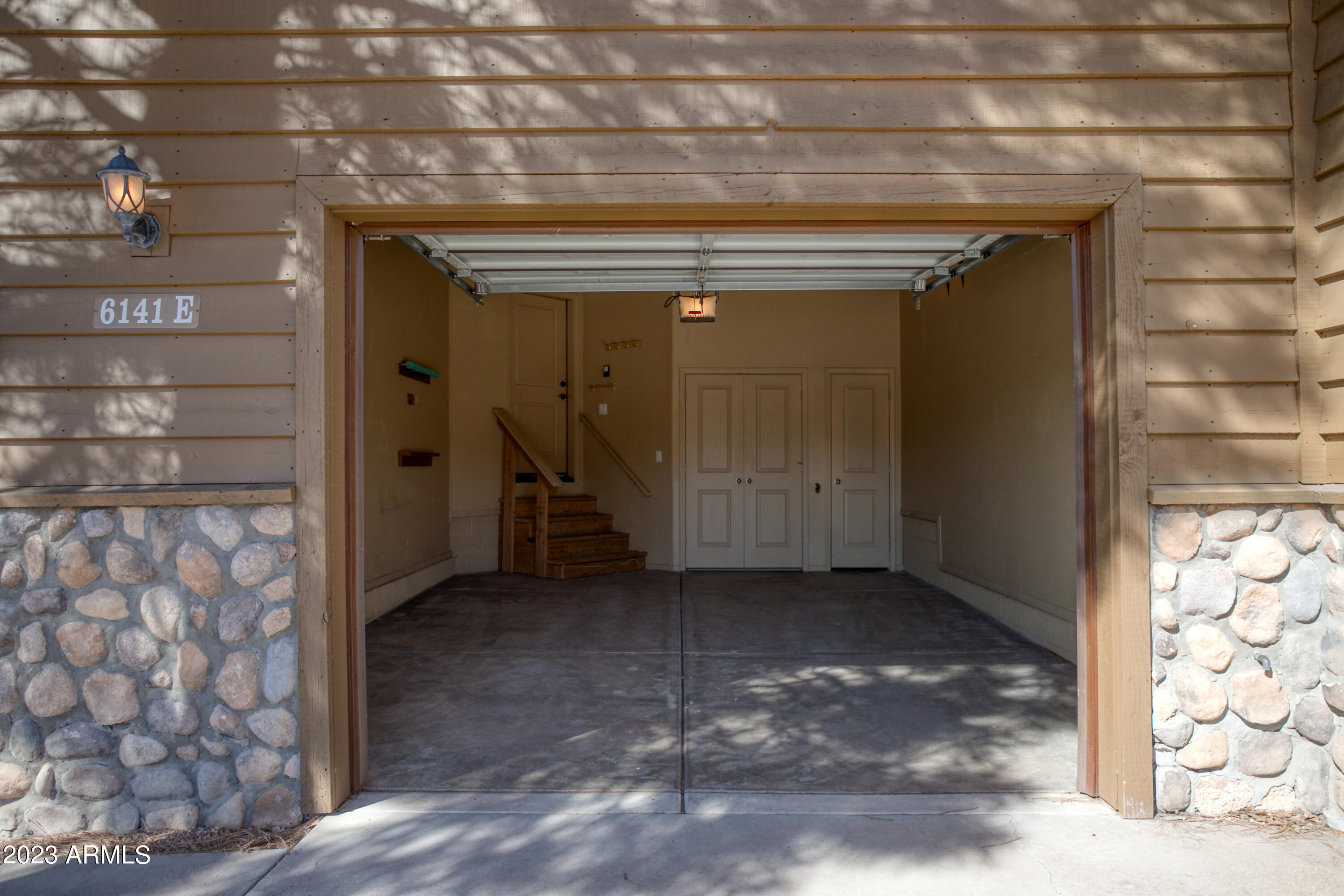 6141 West Starlight Ridge Parkway Lakeside, AZ 85929 - Photo 19 of 23 Garage interior