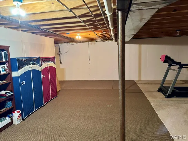 $295,000 | 307 Monticello Place, Edwardsville, IL 62025