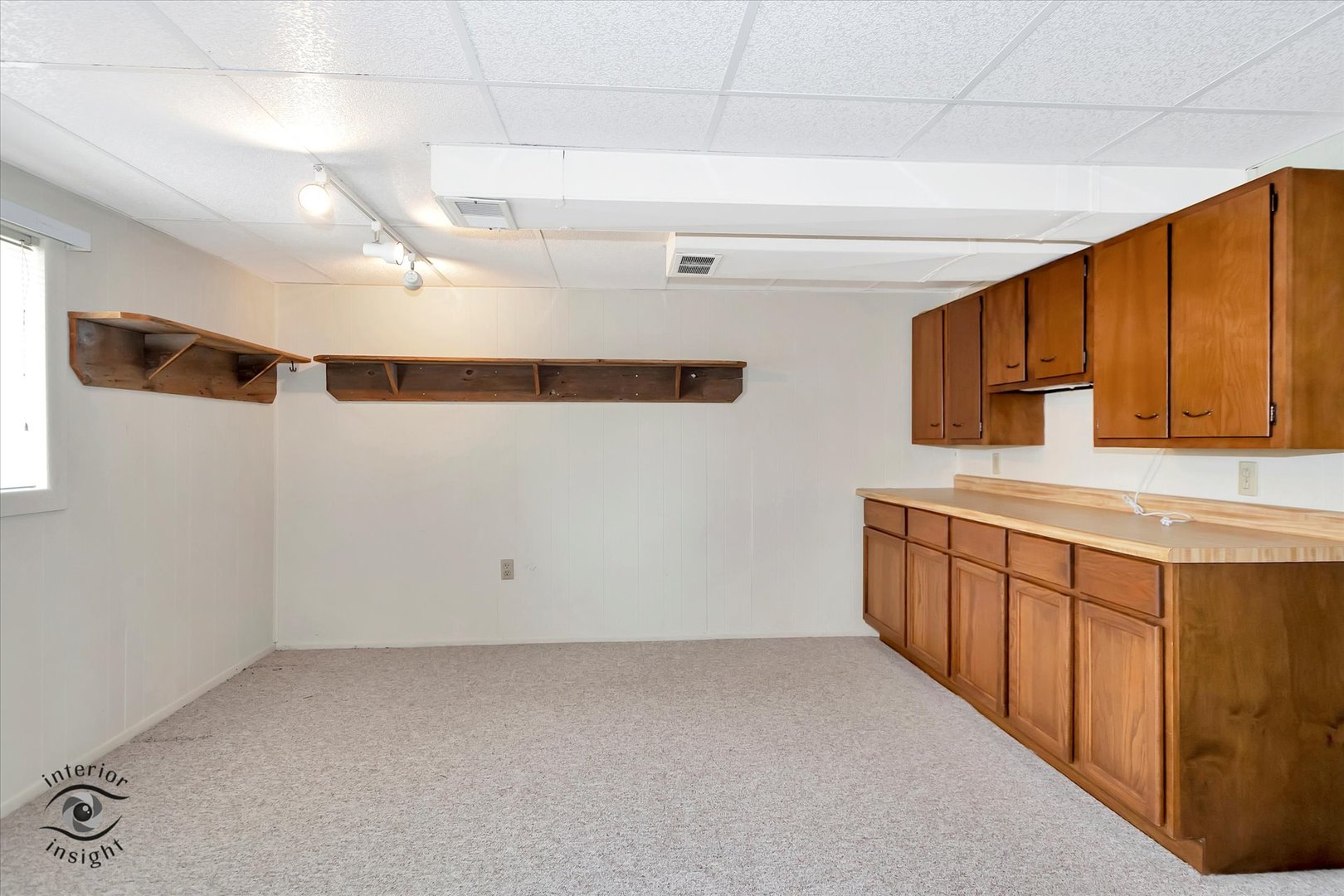 589 South Walnut Street Chebanse, IL 60922 - Photo 18 of 25 a kitchen with granite countertop a sink and cabinets