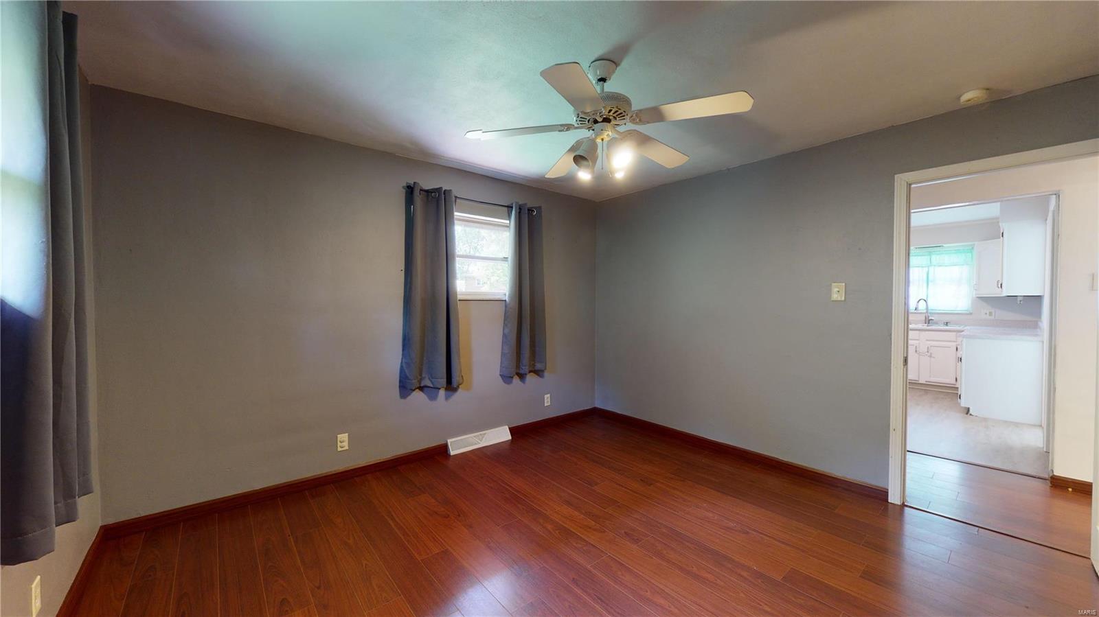 302 Pleasant Ridge Road Fairview Heights, IL 62208 - Photo 17 of 26 Gallery Image 17