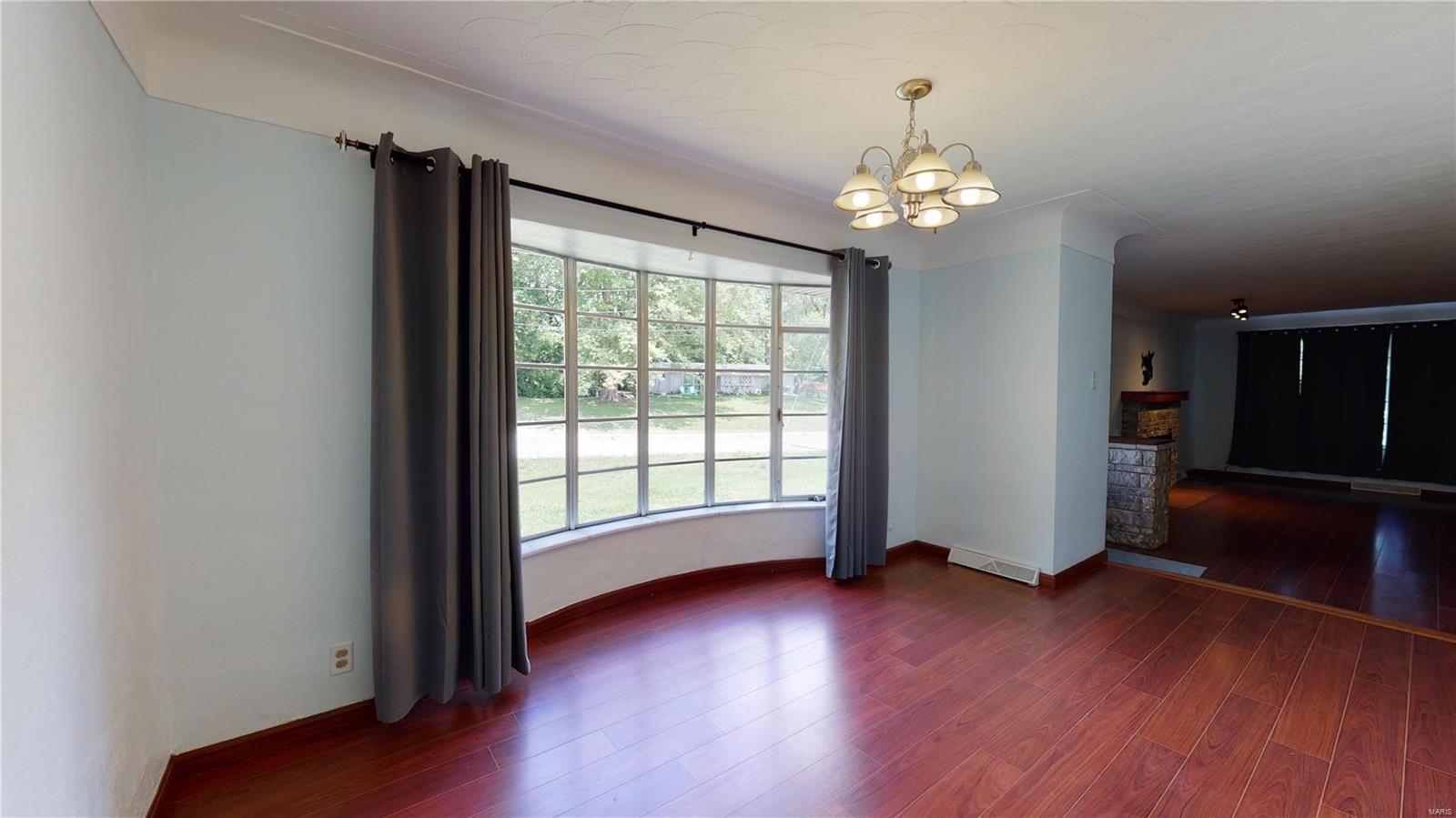302 Pleasant Ridge Road Fairview Heights, IL 62208 - Photo 6 of 26 Gallery Image 6