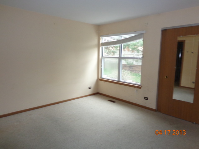 1315 Coldspring Road, Unit 1315 Carol Stream, IL 60188 - Photo 7 of 16