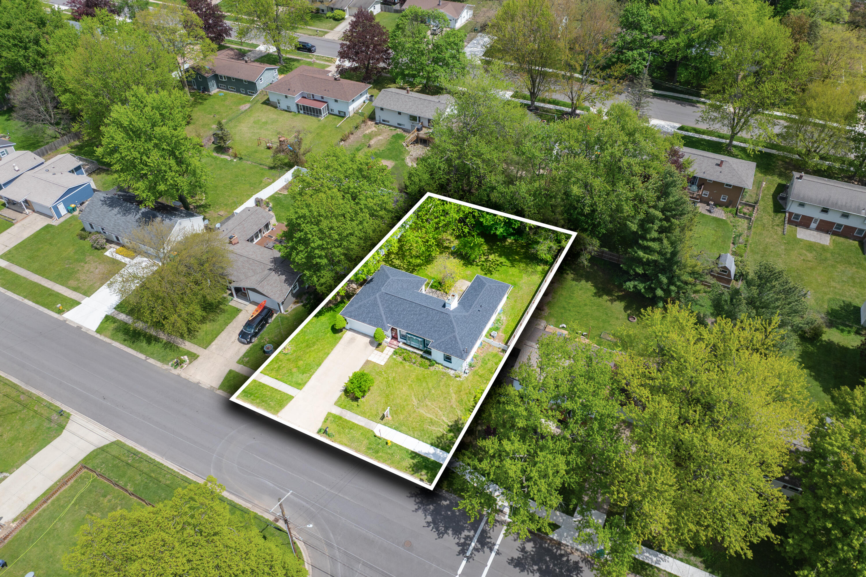 6817 Rothbury Street Portage, MI 49024 - Photo 40 of 51 Rothbury St 6817 Portage 49024-39