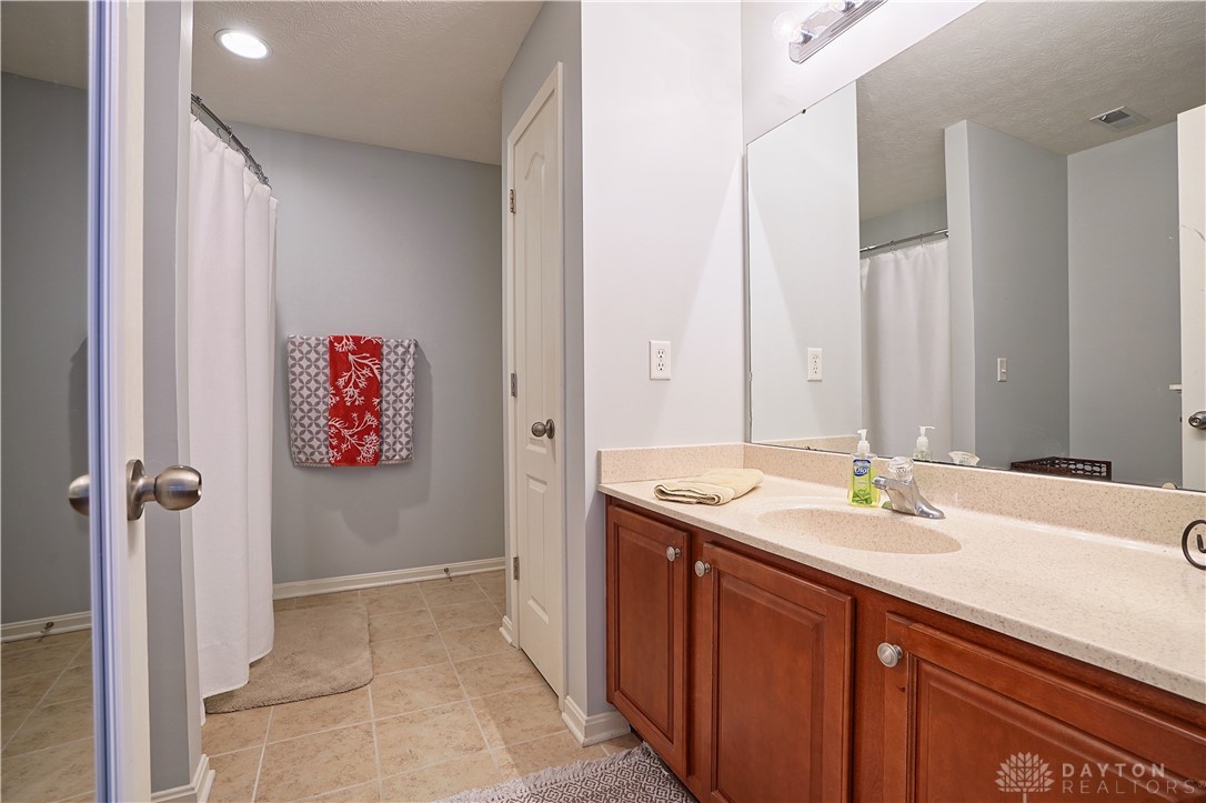 4266 Straight Arrow Road, Unit 4266 Beavercreek, OH 45430 - Photo 17 of 27
